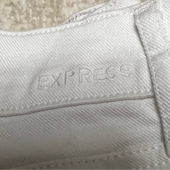 EXPRESS Editor White Jeans NWT Size 8S - Picture 4 of 7